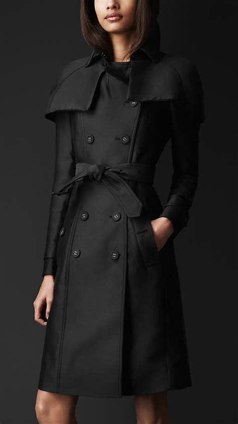 trench coat similar burberry